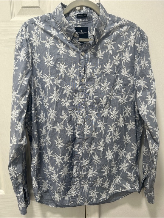 American Eagle Outfitters Other - American Eagle Outfitters Blue & White Palm Print Button-Up Shirt